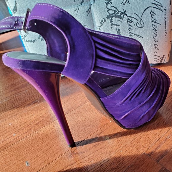 Deb Purple Heels - Picture 1 of 10